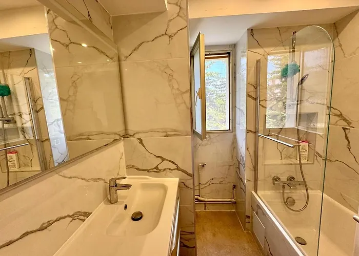 Les Bulles 3 Pieces 2 Avec Parking דירה